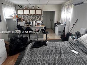 Building Photo - 602 SW 8th Ave