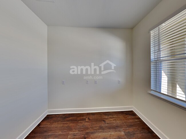 Building Photo - 3204 Bridge Haven Dr