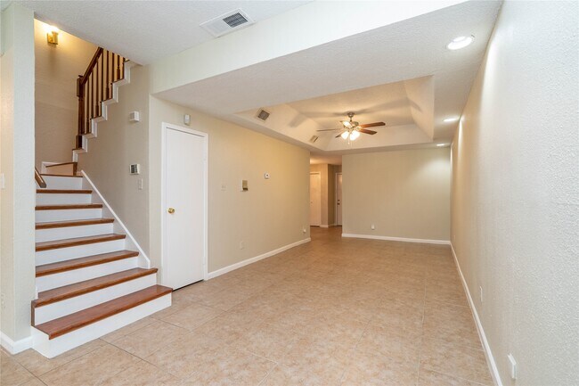 Building Photo - 11280 Braes Forest Dr