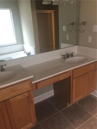 Building Photo - 162 Emerald Oaks Dr