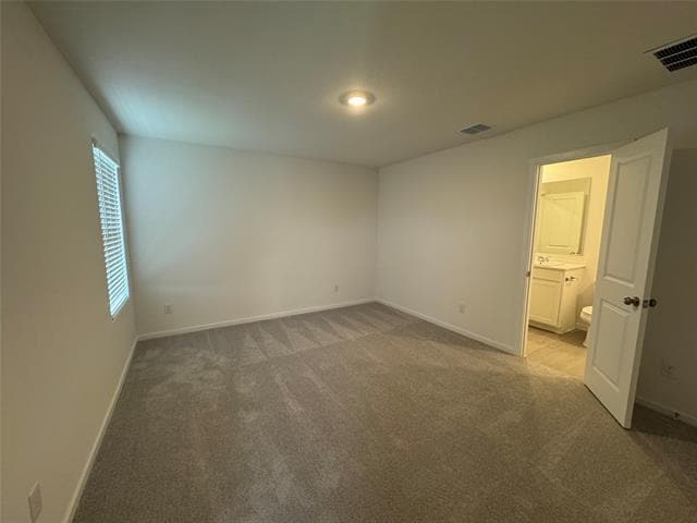 Building Photo - 913 Birkdale Dr