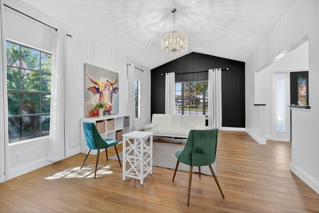 Building Photo - 2606 Monaco Terrace