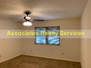Building Photo - Westchester Manor wonderful SW location!