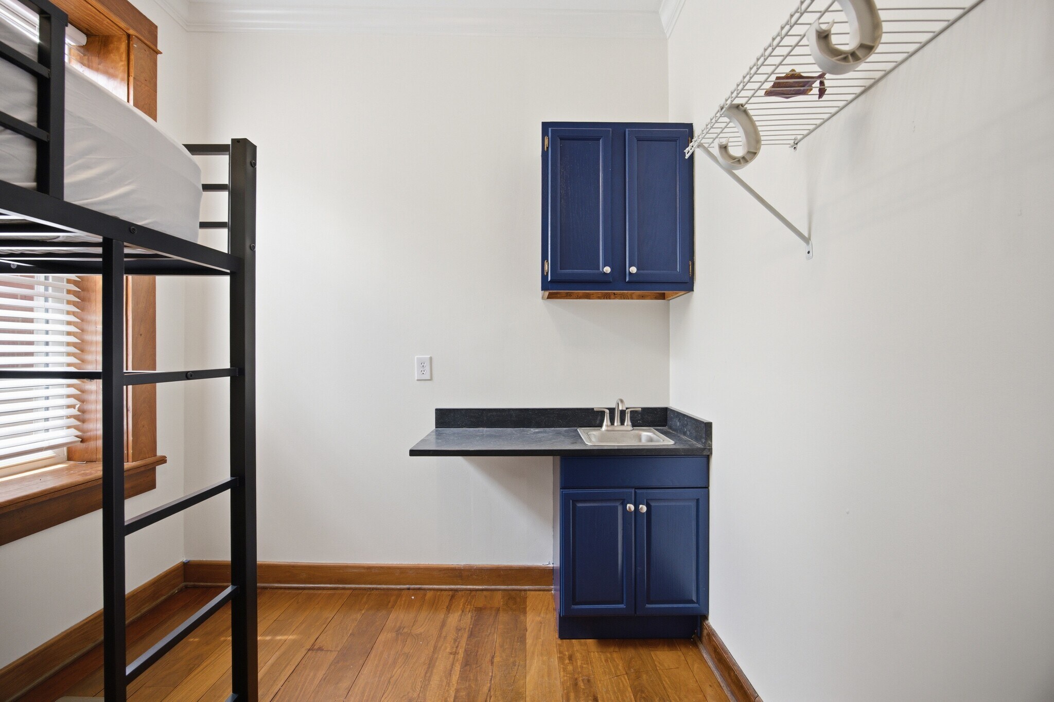 Building Photo - 823 McCallie Ave