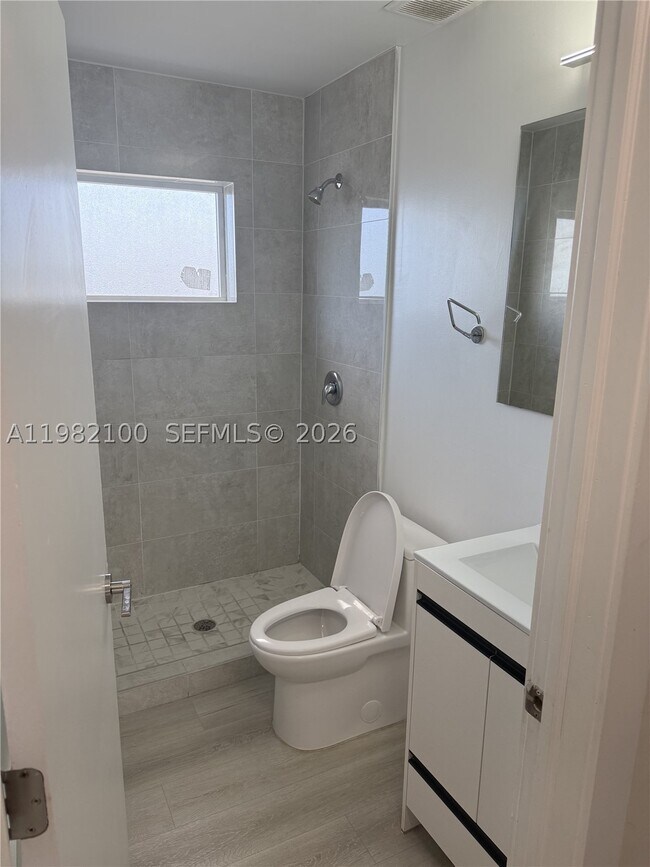 Building Photo - 10384 SW 173rd St