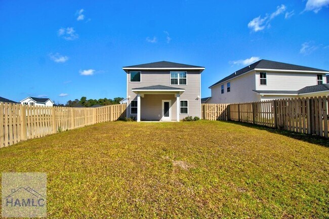 Building Photo - 151 Buckingham Dr