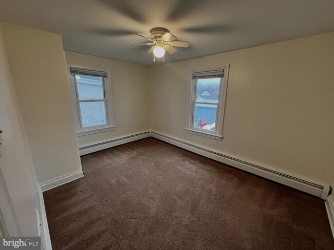 Building Photo - 66 Market St