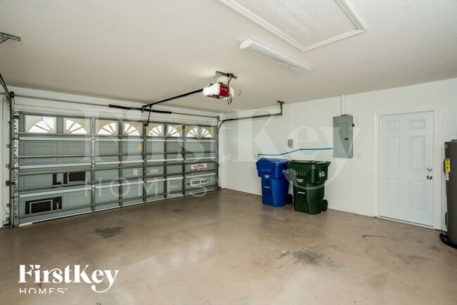 Building Photo - 1410 Alexander Way