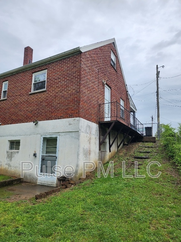 Building Photo - 124 Bon Jan Ln