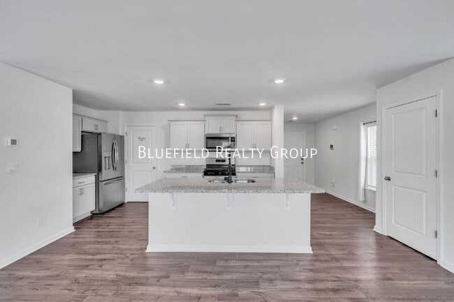 Building Photo - 1264 Canter Pl