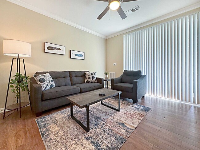 Building Photo - 1770 Bearberry Cir