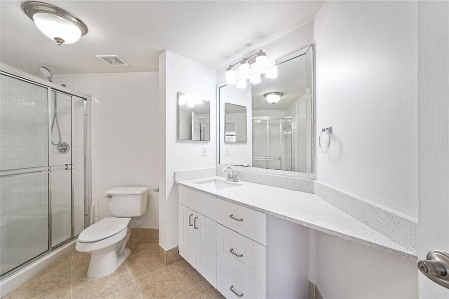 Building Photo - 11643 W Atlantic Blvd