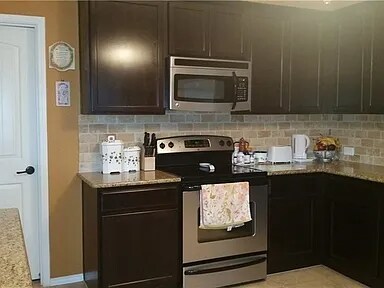 Building Photo - 4717 Lathem Dr