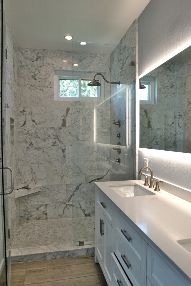 Building Photo - 238 Strada Fortuna