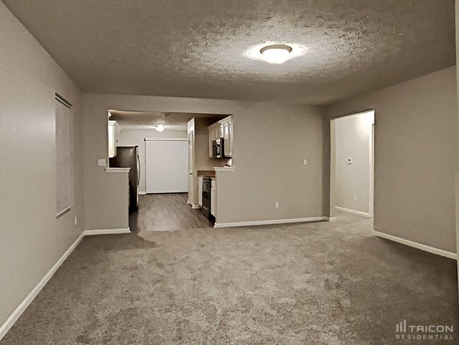 Building Photo - 4243 Hovenweep Dr