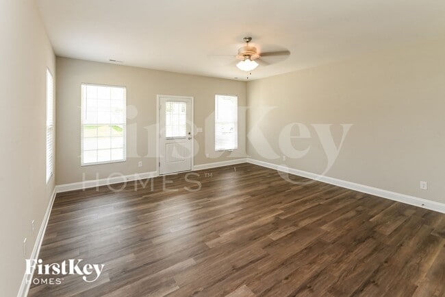 Building Photo - 6315 Bluffton Ln