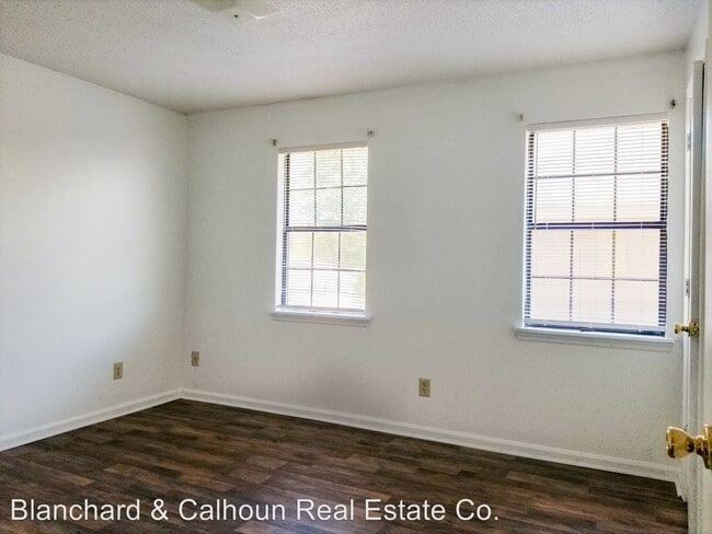 Building Photo - 1605 Parnell St