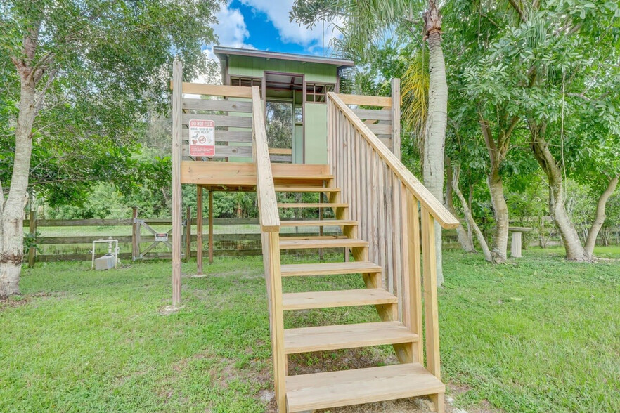 Building Photo - 10325 Tarrah Ln