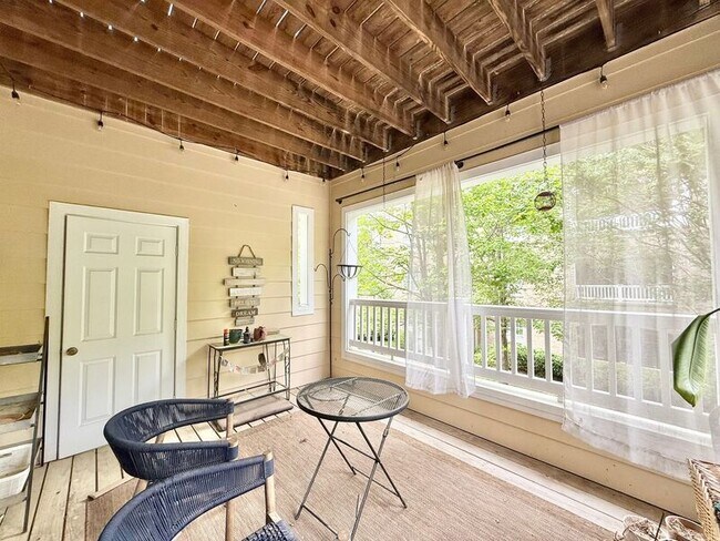 Building Photo - 3131 Hemlock Forest Cir