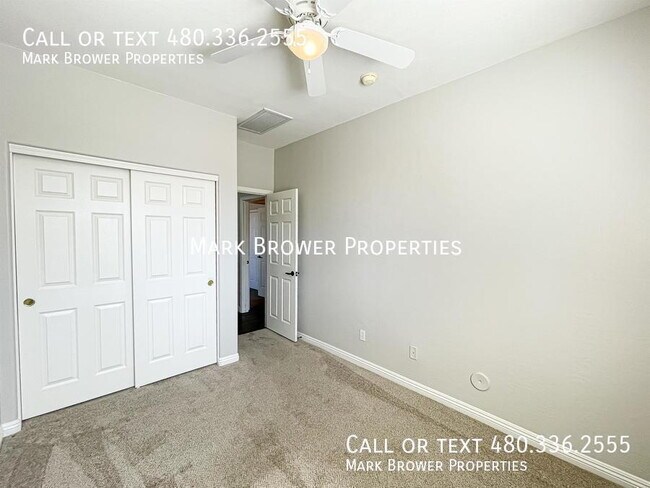 Building Photo - 1181 E Hawken Way
