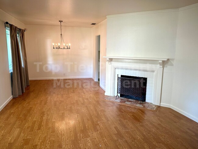 Building Photo - Charming 3 Bed / 1 Bath / 1,364 Sqft House in Pleasant Hill - Available February 17th!