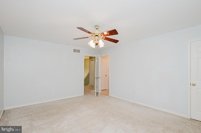 Building Photo - 14 Merganser Ct