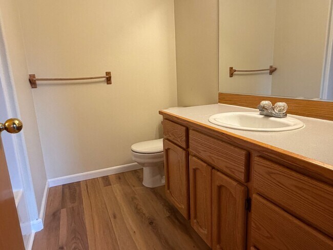 Building Photo - Great Home on Culdesac !!!