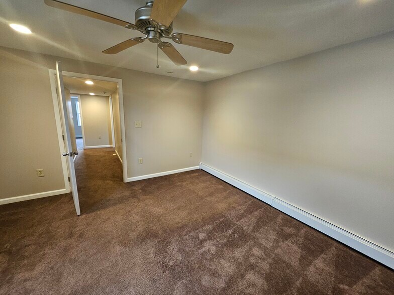 Building Photo - 122 Lackawanna Ave