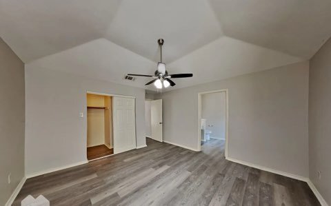 Building Photo - 4961 Briar Oaks Ln