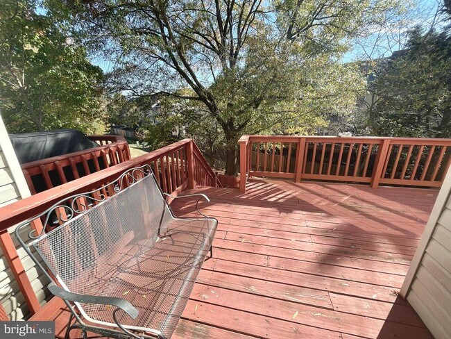 Building Photo - 14069 Madrigal Dr