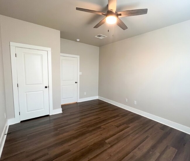 Building Photo - AVAILABLE NOW; APPLY TODAY ON OUR WEBSITE!!!