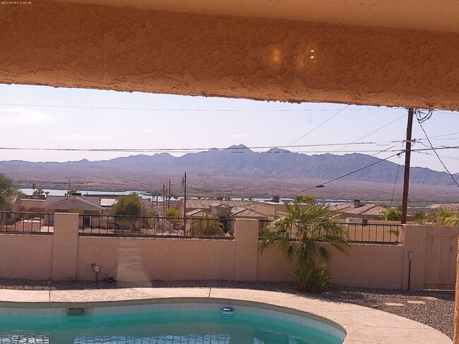 Building Photo - 1771 Miramar Dr