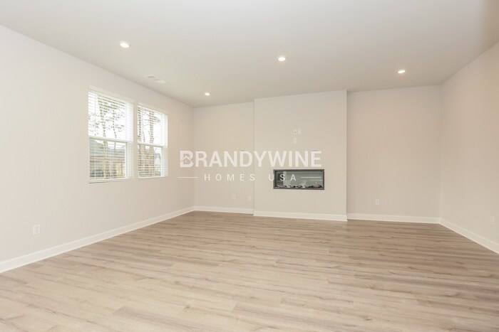 Building Photo - 325 Dearborn Sta