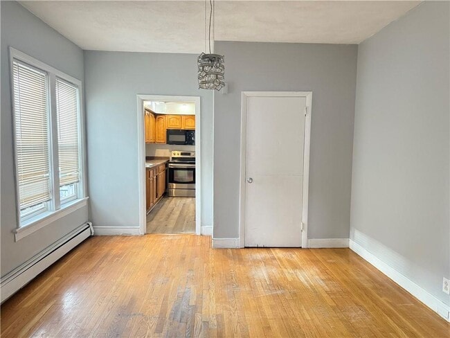 Building Photo - 11 Downing St