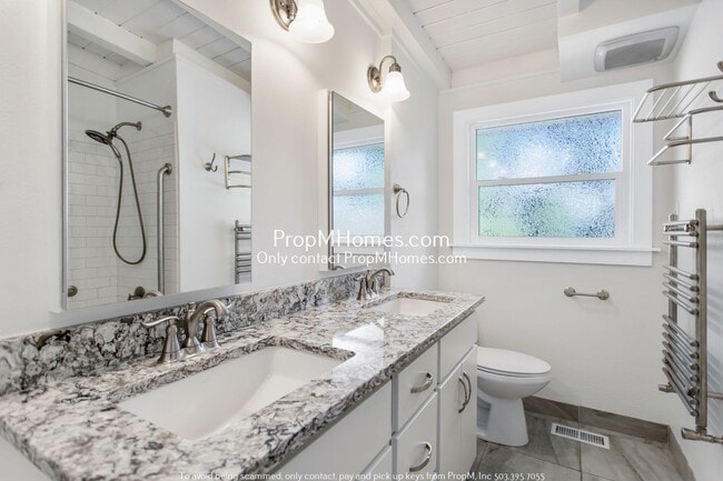 Building Photo - Your Mid-Century Dream Home: Three Bedrooms and an ADU Await!