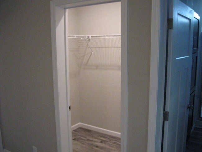 Building Photo - 44 Orange Blossom St