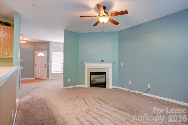 Building Photo - 12411 Stratfield Pl Cir