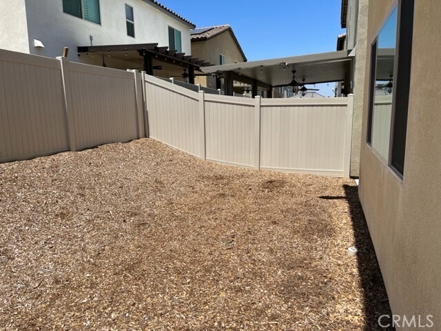 Building Photo - 32980 Middlegate Pl