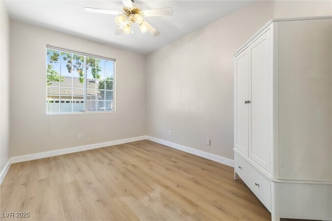 Building Photo - 1725 Pacific Breeze Dr