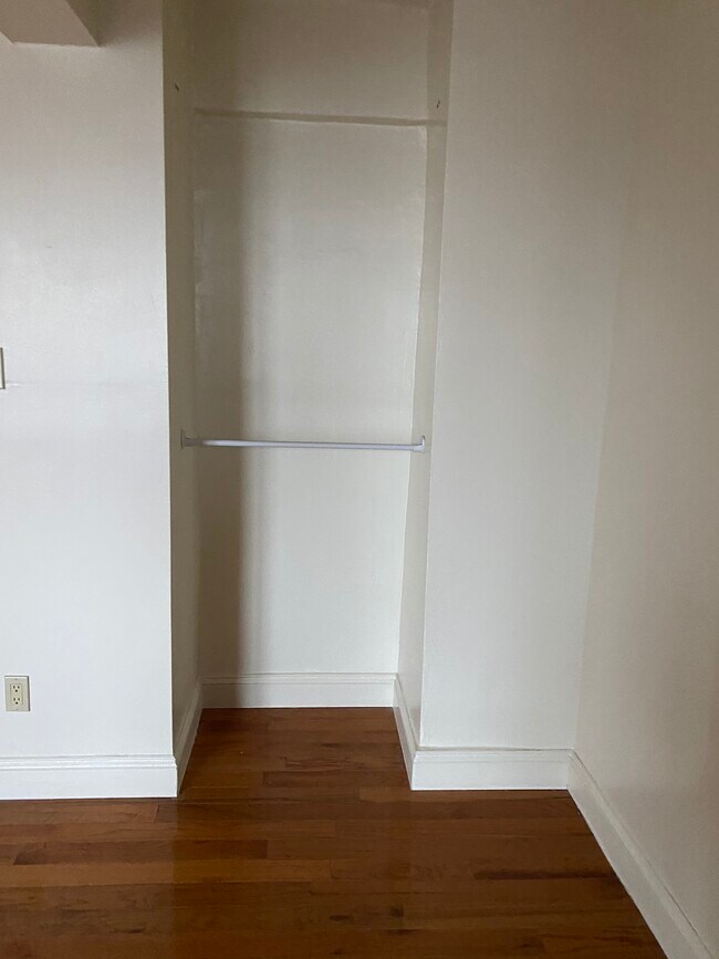 Building Photo - 3165 Nostrand Ave