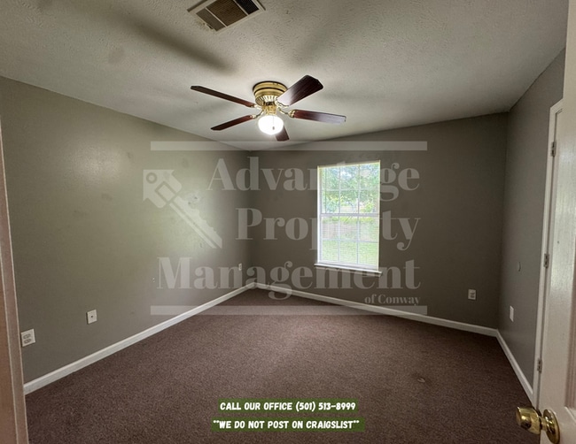 Building Photo - Lovely 2-Bedroom, 1-Bathroom Duplex in Greenbrier, AR!