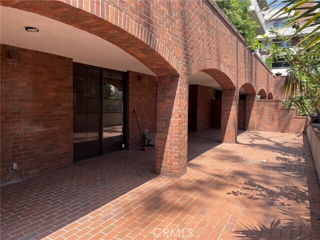 Building Photo - 200 N Swall Dr