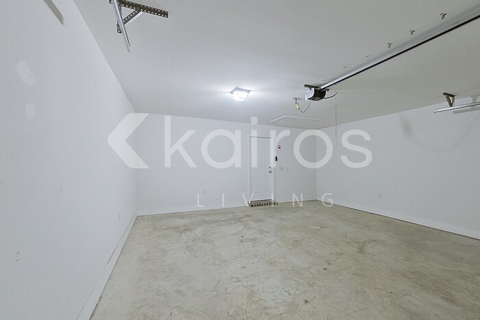 Building Photo - 59 Hideaway Ln