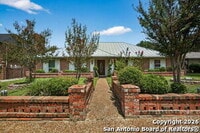 Building Photo - 3413 Foxbriar Ln