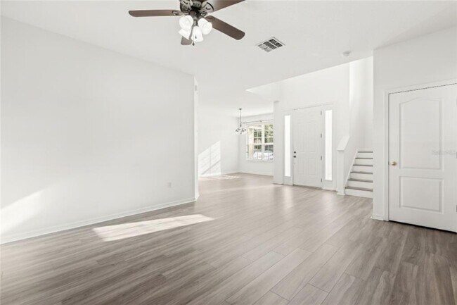 Building Photo - 3817 Blue Dasher Dr