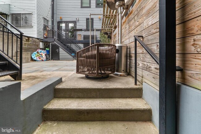 Building Photo - 20 Channing St NW