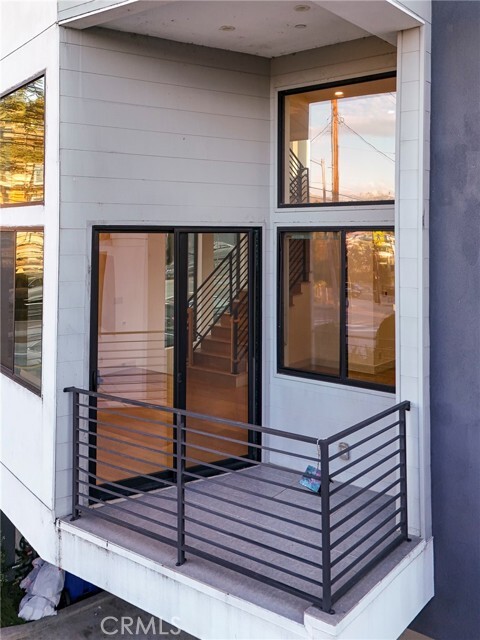 Building Photo - 2400 Glendale Ct