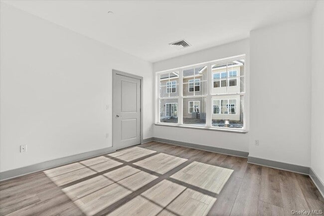 Building Photo - 75 Forester Ave