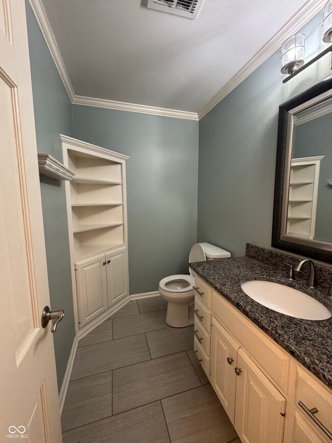 Building Photo - 3856 Long Ridge Blvd