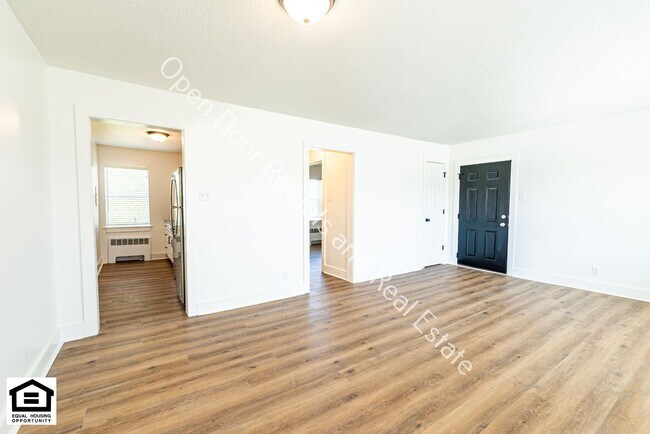 Building Photo - 1823 Griswold Dr